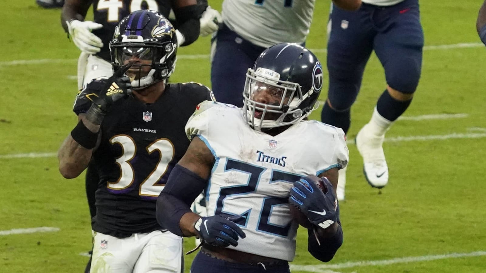 Titans' A.J. Brown to Derrick Henry before OT vs. Ravens: 'Please score so we can go home'