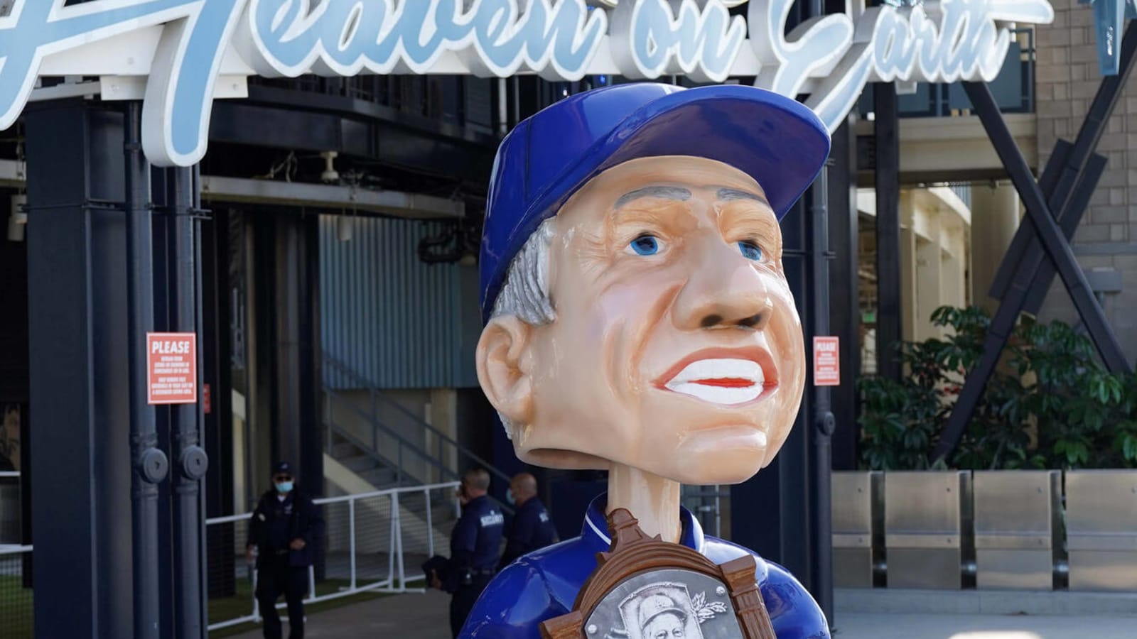 This Day In Dodgers History: Tommy Lasorda Has Expos Mascot Ejected; Gil Hodges Grand Slam & Vin Scully Returns