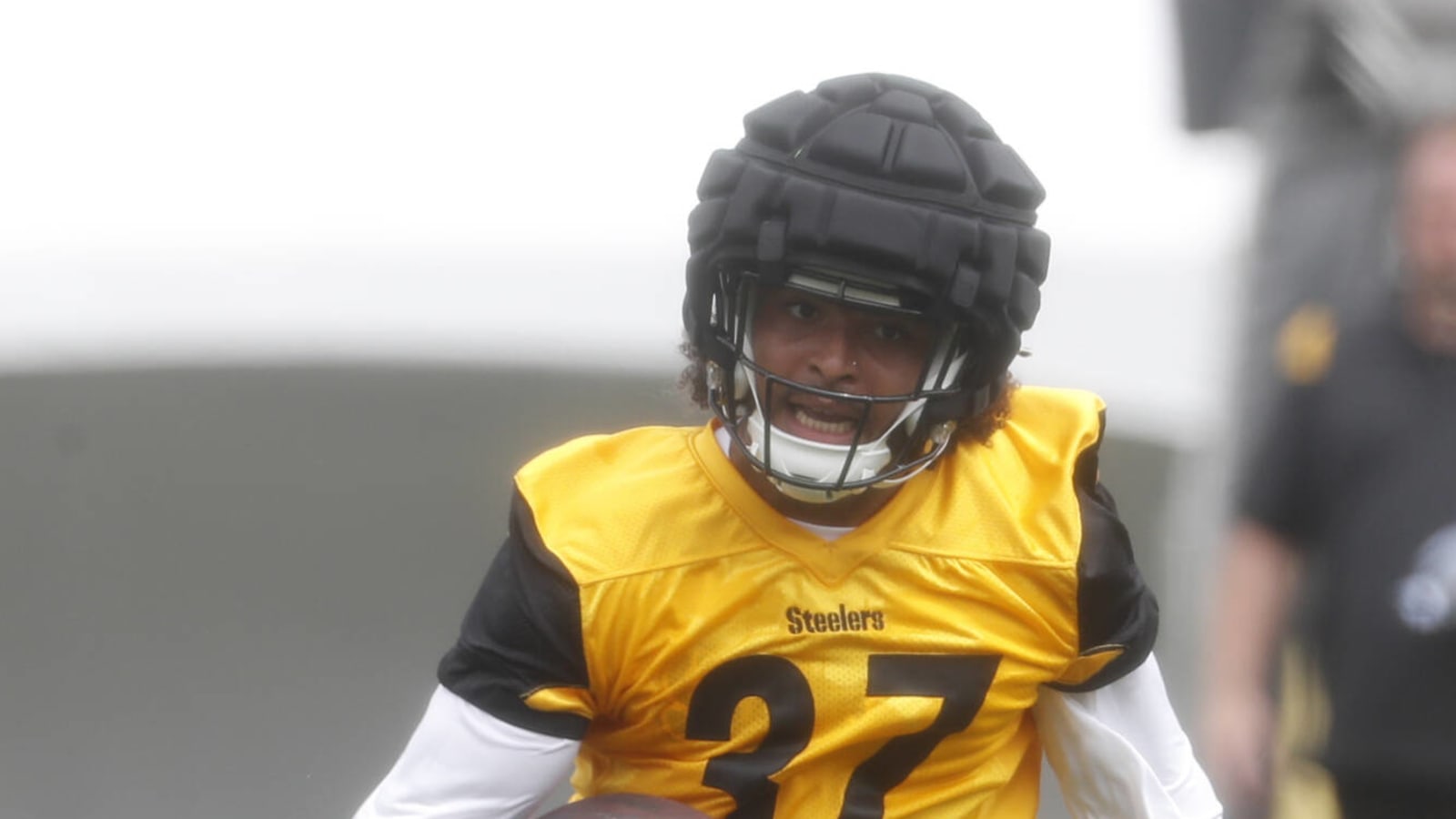 Feisty Slot CB Excites Mike Tomlin, Makes Strong Roster Push