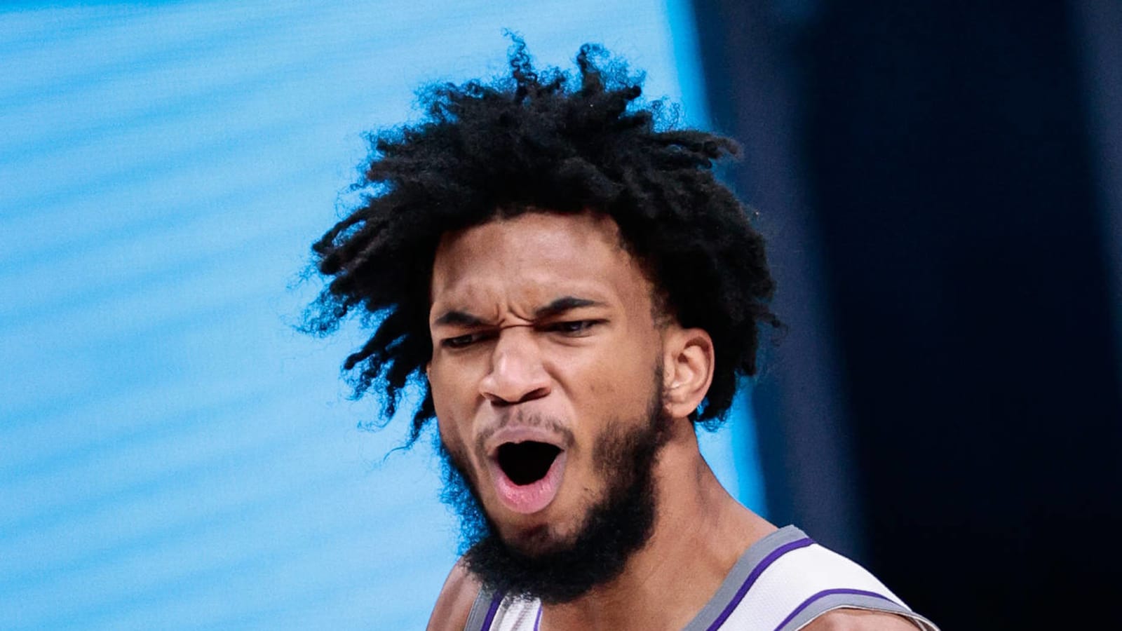 Marvin Bagley's father tells Sacramento Kings to trade his son