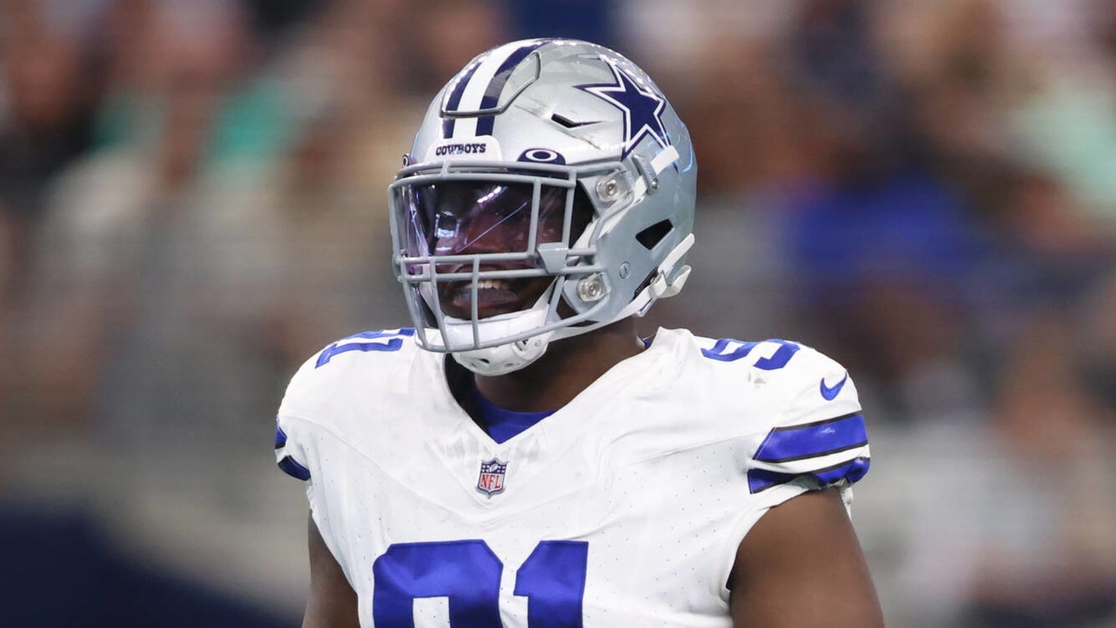  Dallas Cowboys Sign All-SEC Defensive End To Roster Before Week 6 Game