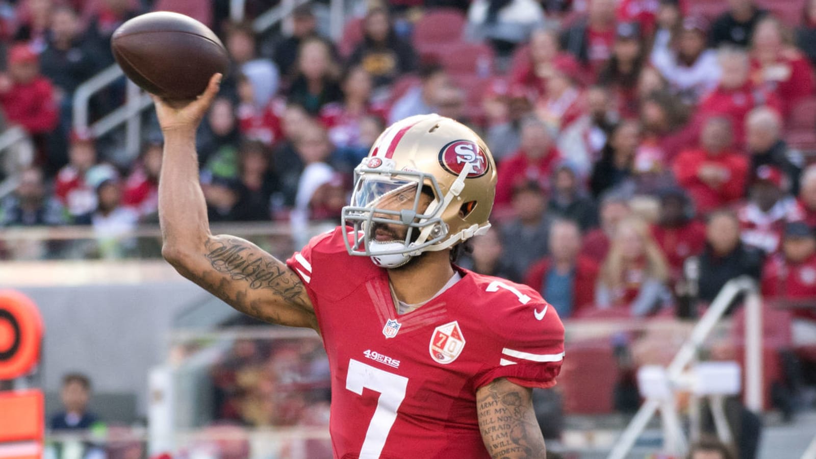 After listing Colin Kaepernick as 'retired,' NFL changes it back to 'free agent'