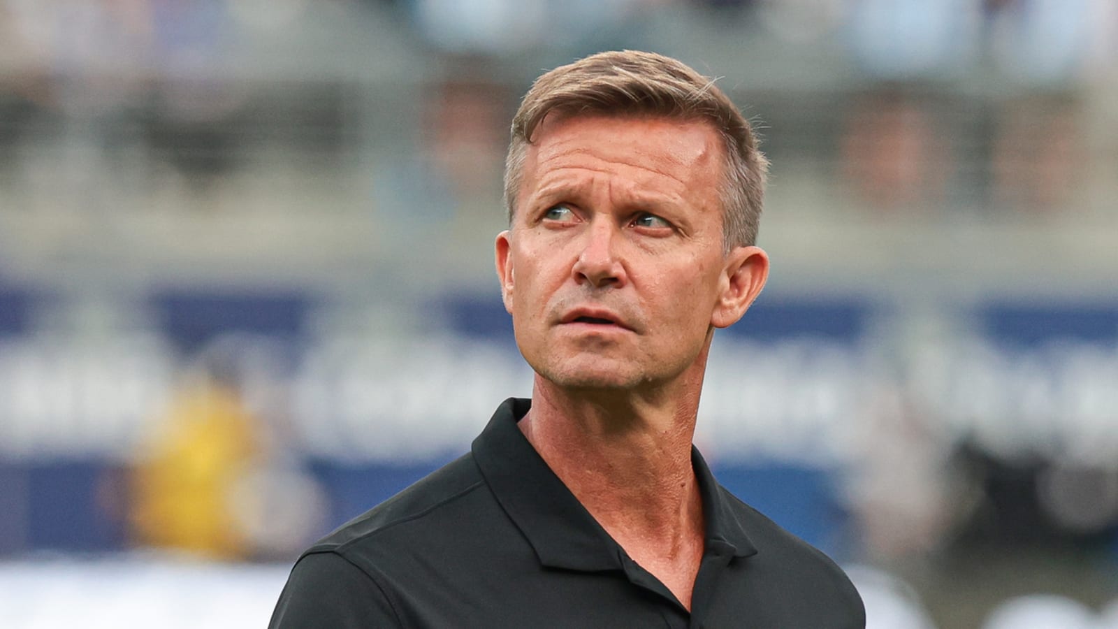 Coaching candidate burns USMNT while ruling self out