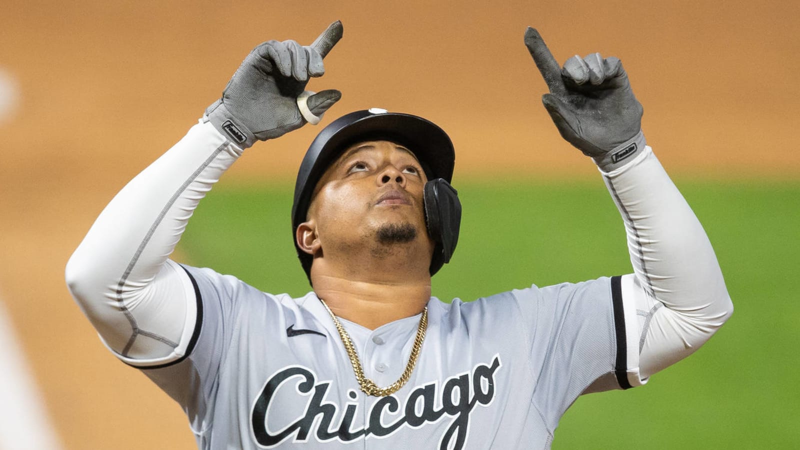 White Sox rookie Yermin Mercedes wants in Home Run Derby