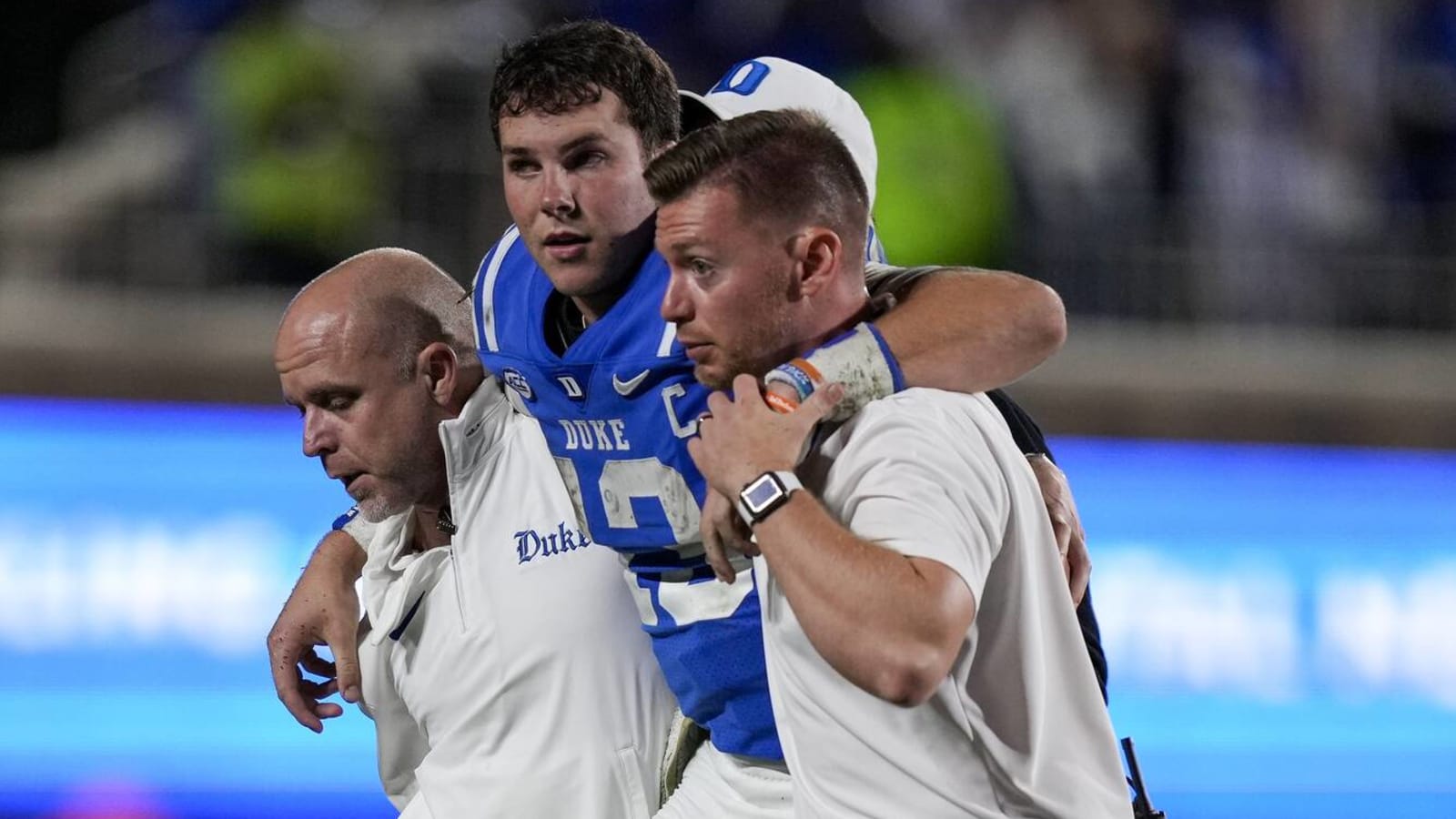 Duke gets good injury news on QB Riley Leonard