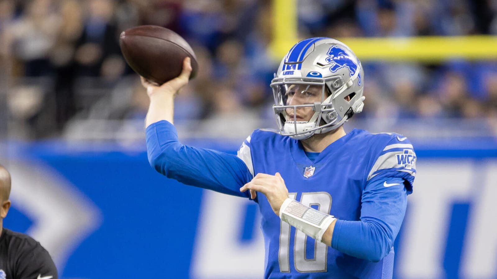 Lions Re-Sign QB Nate Sudfeld