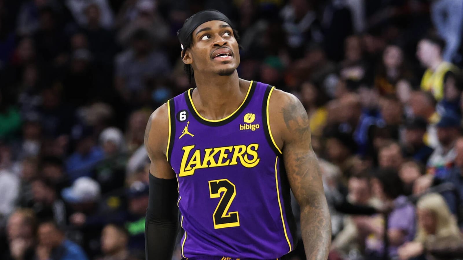 Who should be the fifth starter for the Lakers?