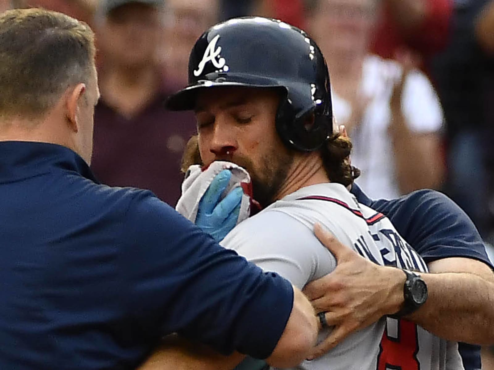 Culberson hit in face by pitch, 09/15/2019