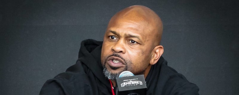 Boxer Roy Jones Jr. Joins Guinness World Record Painting Promoting Global Unity