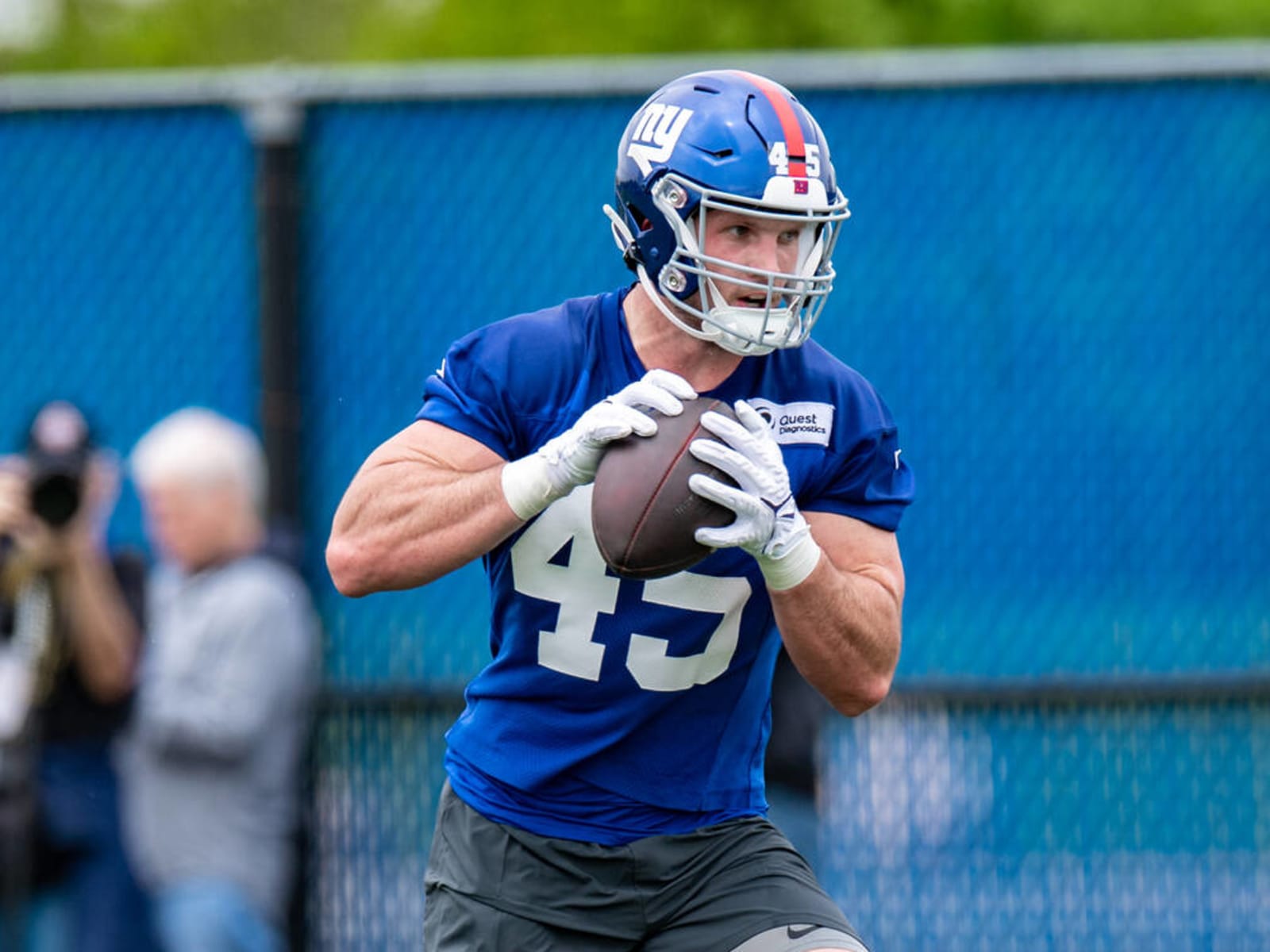 Giants' Daniel Bellinger on PUP list with injury, plans on hold