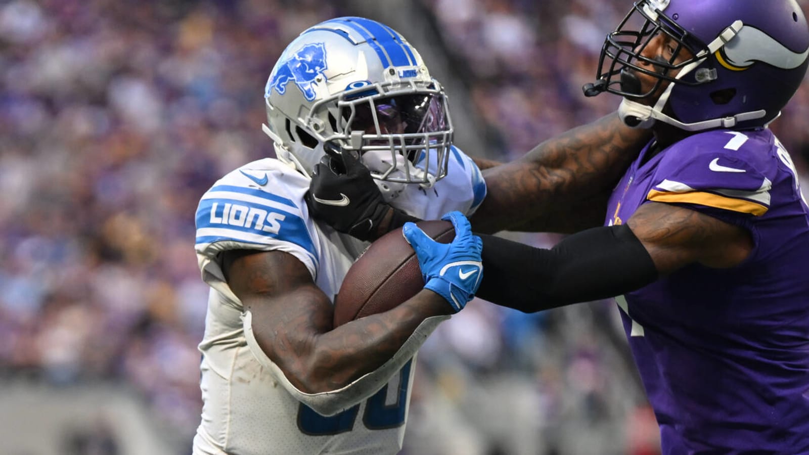 Lions' high-octane offense sets NFL record in loss to Vikings