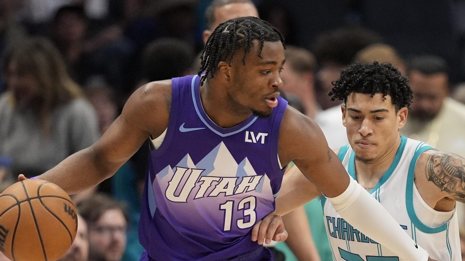 Jazz rookie surpasses mark set by franchise legend