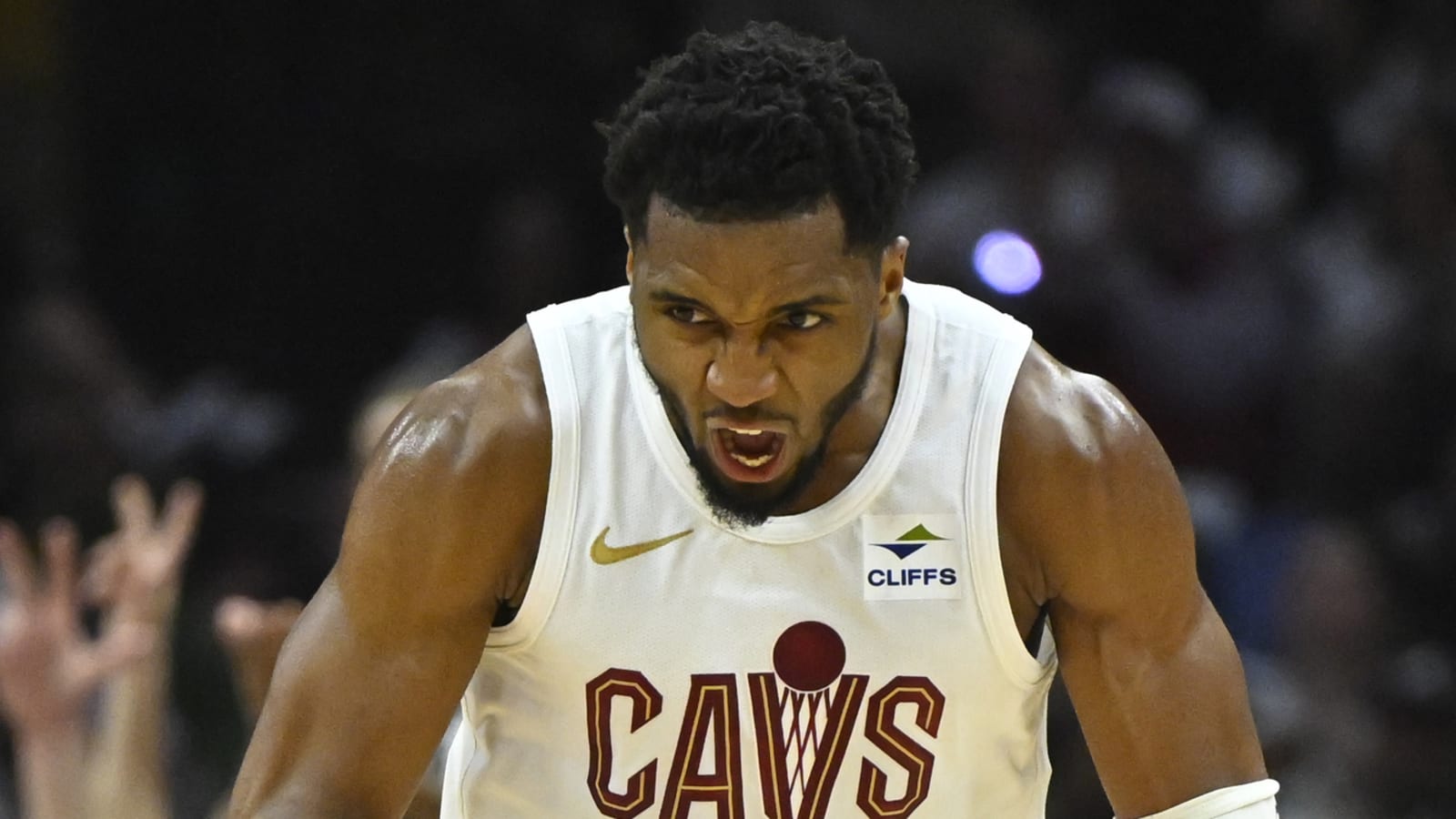 Cavaliers, Donovan Mitchell agree to three-year extension