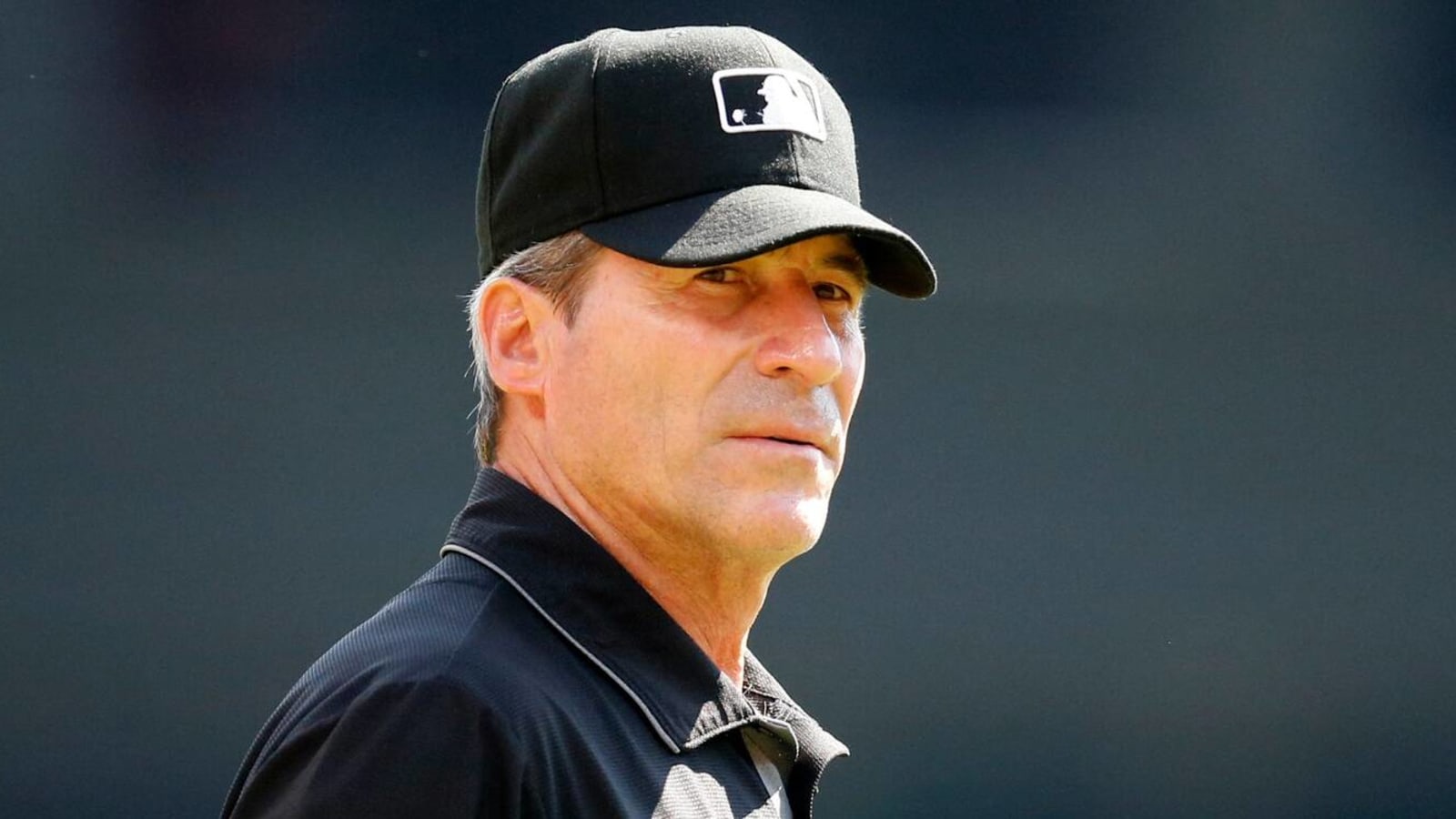 Did Controversial MLB Umpire Angel Hernandez Retire?