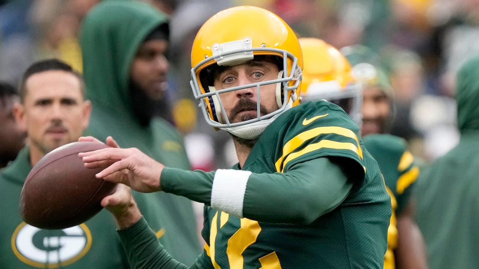 Aaron Rodgers trade at a standstill, sides locked in a 'standoff'