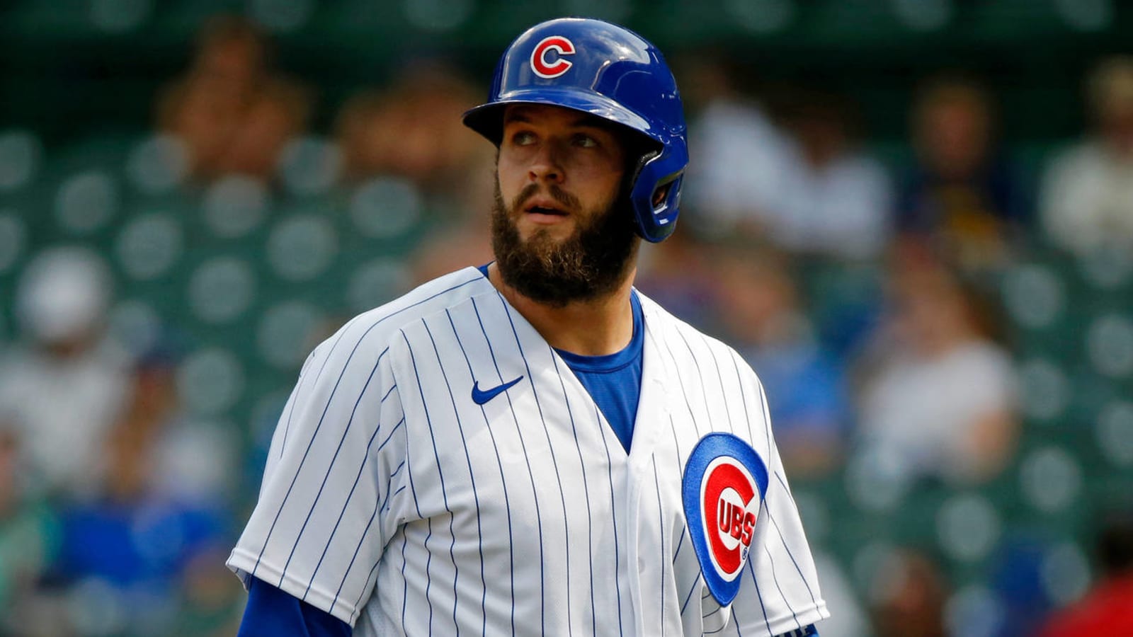 Cubs' David Bote suffers separated shoulder