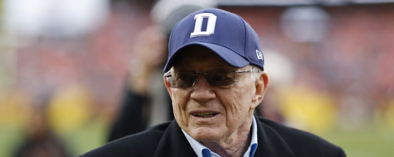 Jones responds to former coach critical comments of Cowboys