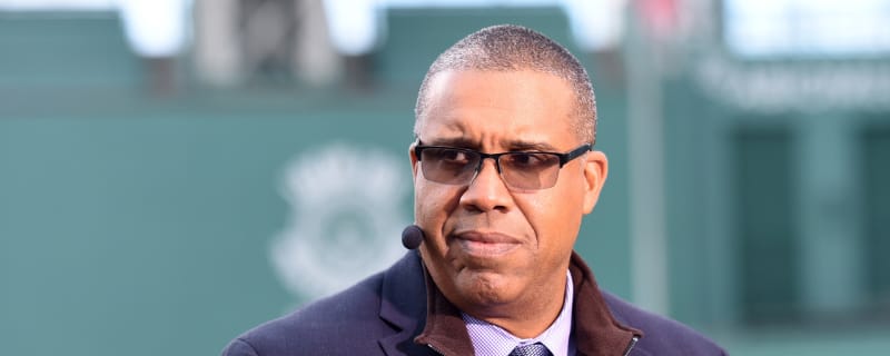 ESPN analyst gets emotional while sharing news of Rose’s death