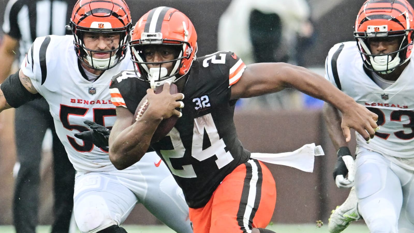 Latest on Nick Chubb contract as Browns cap crunch looms