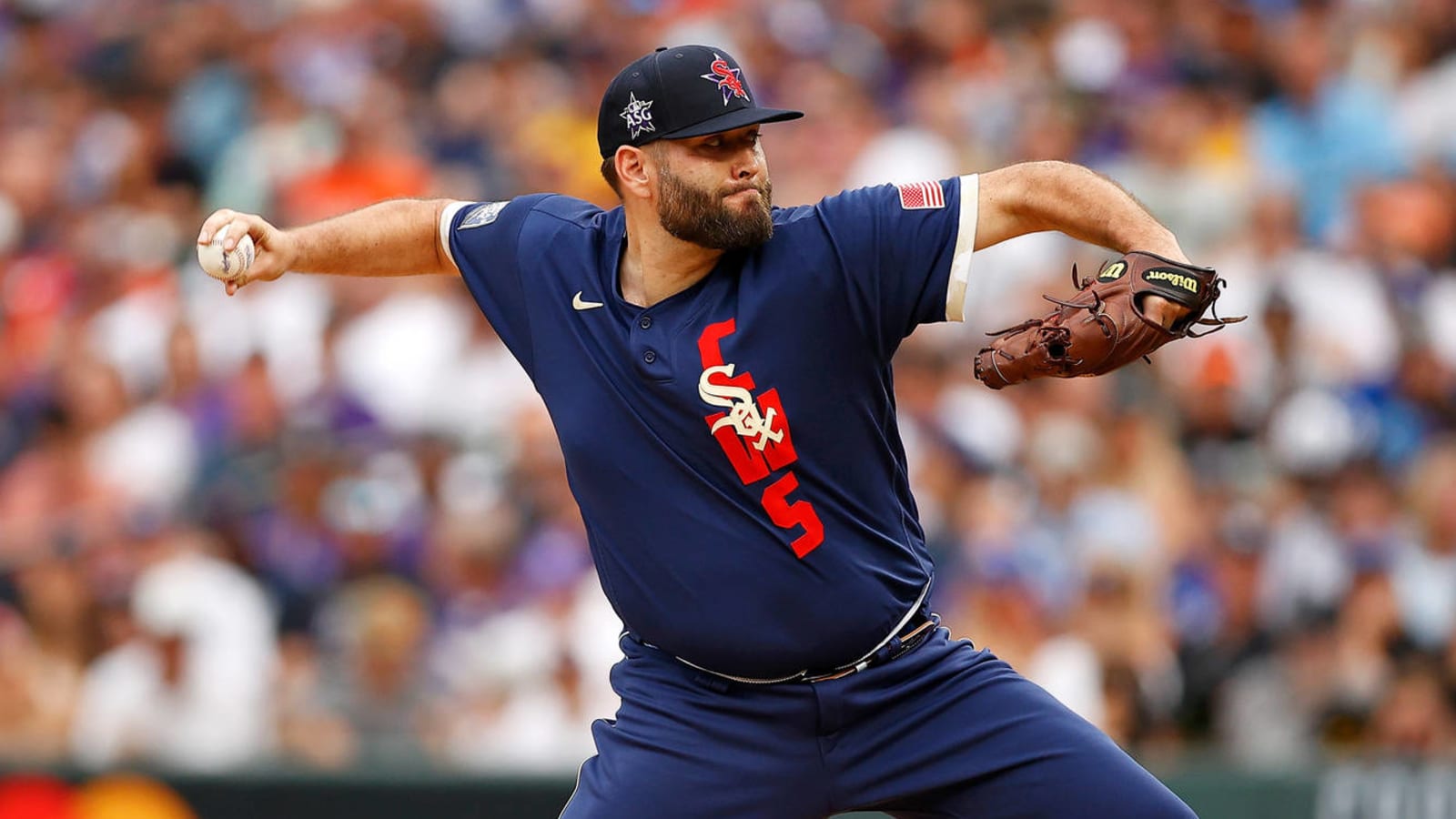 White Sox sign Lance Lynn to two-year, $38 million extension with club  option for 2024 - MLB Daily Dish