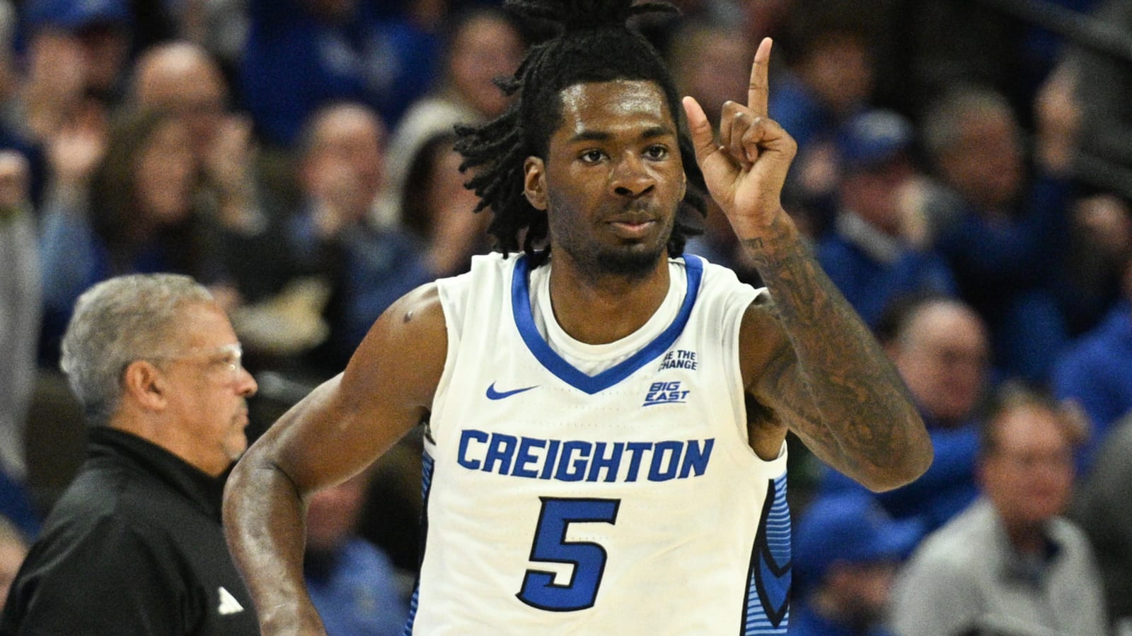 Jamiya Neal helps lead No. 21 Creighton past skidding Notre Dame
