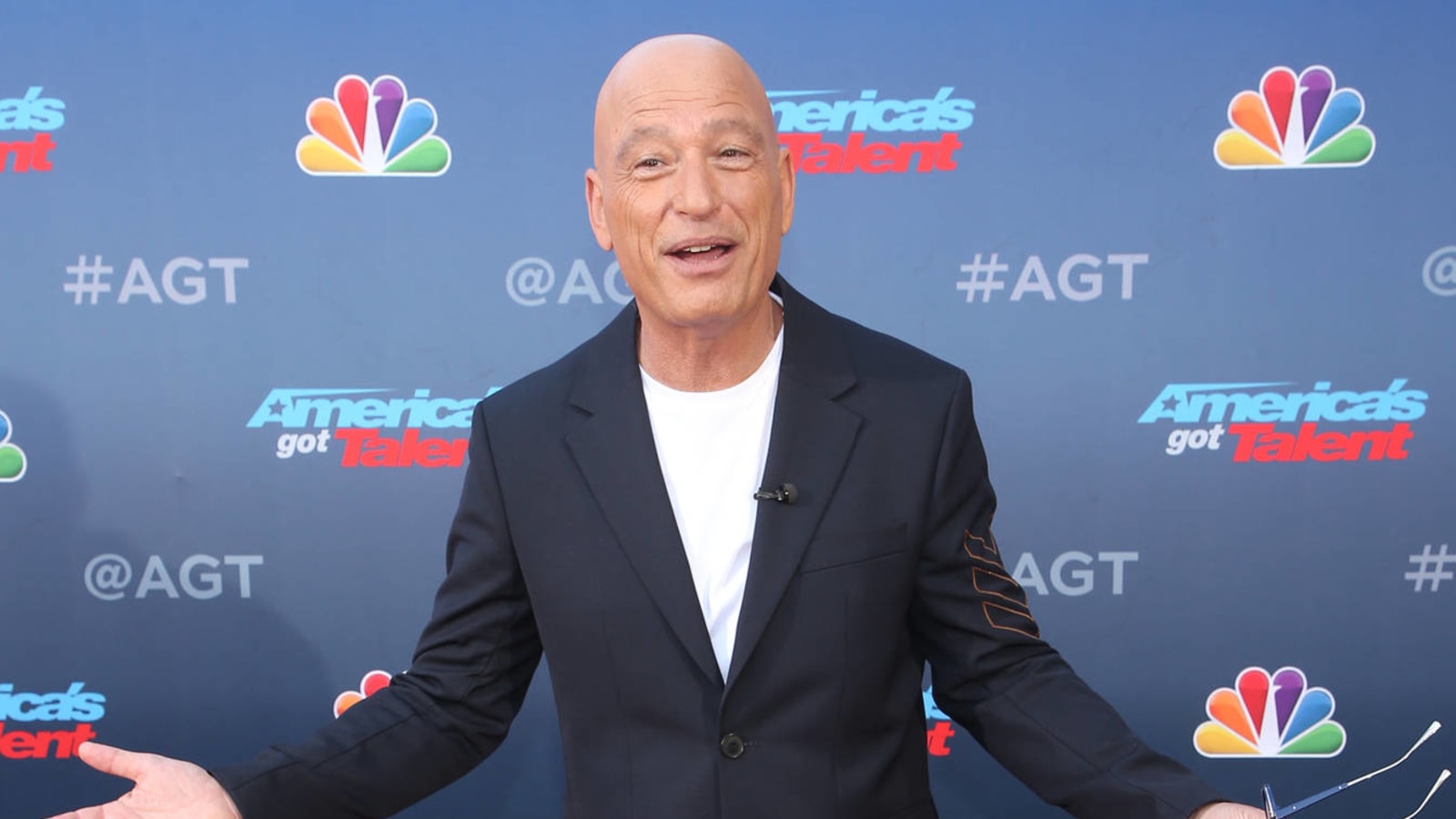 Howie Mandel on living with anxiety and OCD: 'I'm living a nightmare'