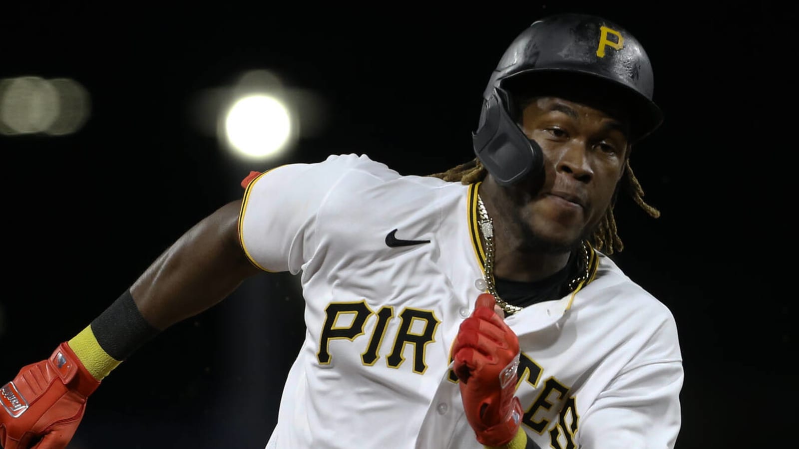 Pirates call up top prospect Oneil Cruz