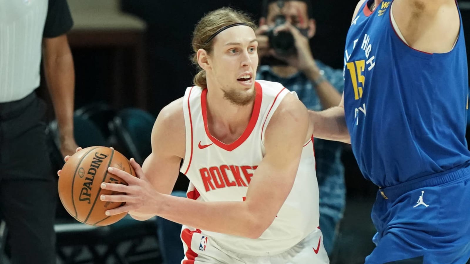Kelly Olynyk, Pistons agree to three-year deal