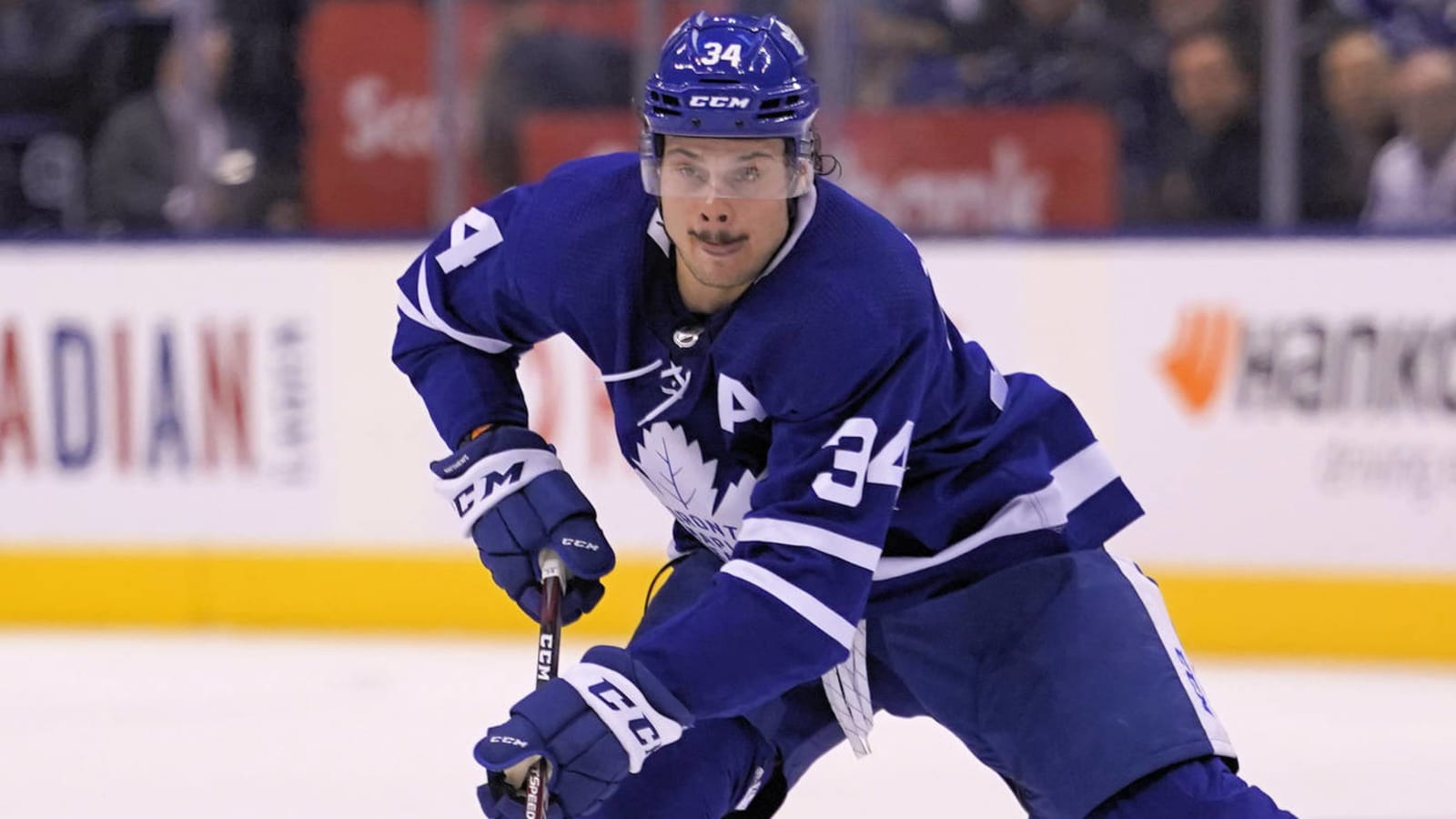 Maple Leafs star Auston Matthews tests positive for COVID-19 