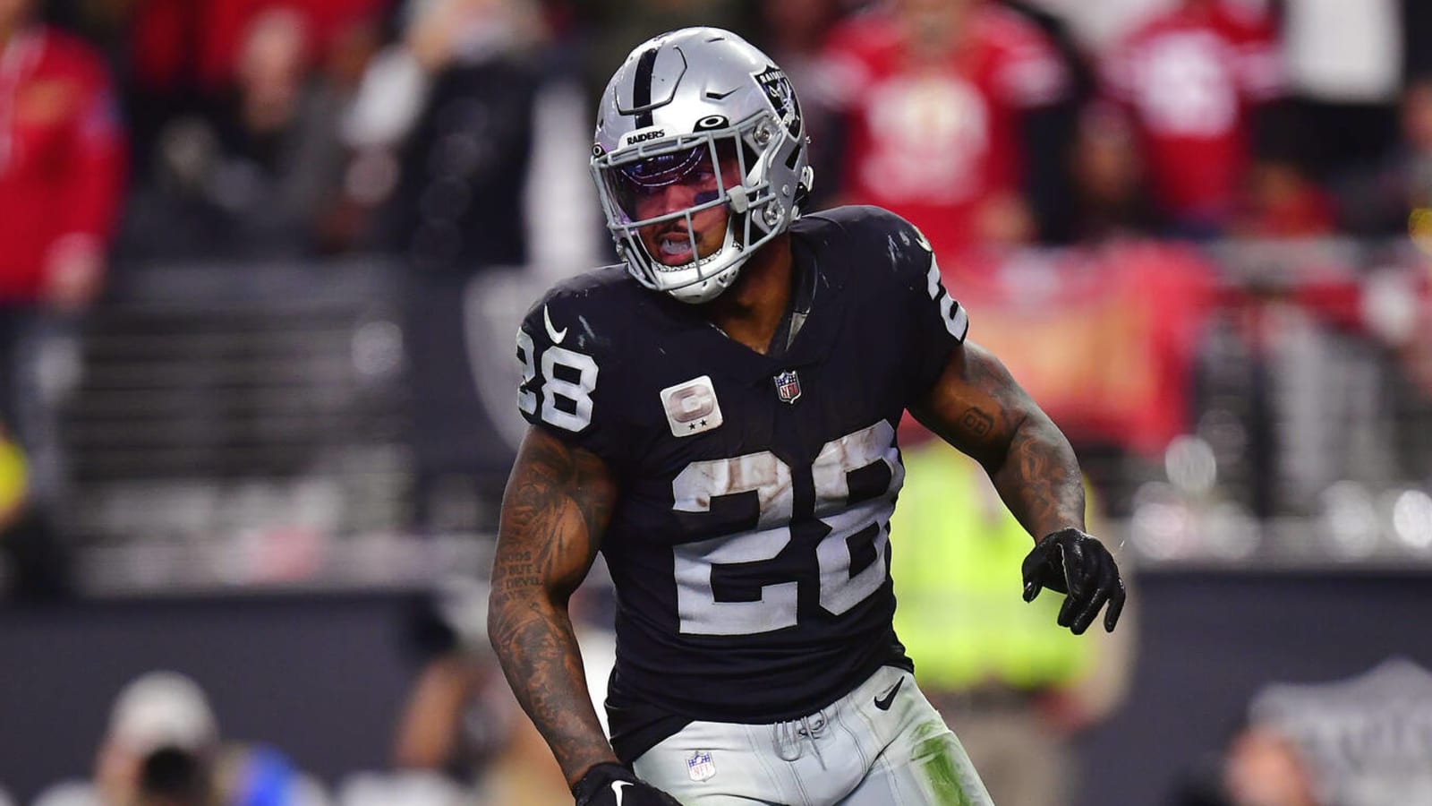 Report: Raiders, Pro Bowl RB weren't close on new deal