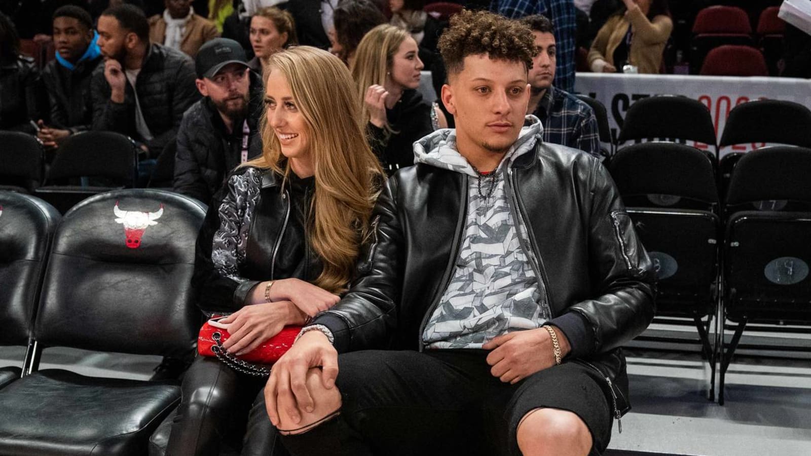 Patrick Mahomes, fiancee announce they're expecting first child