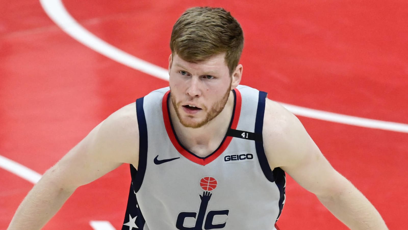 Wizards' Bertans out for rest of 76ers series with calf strain