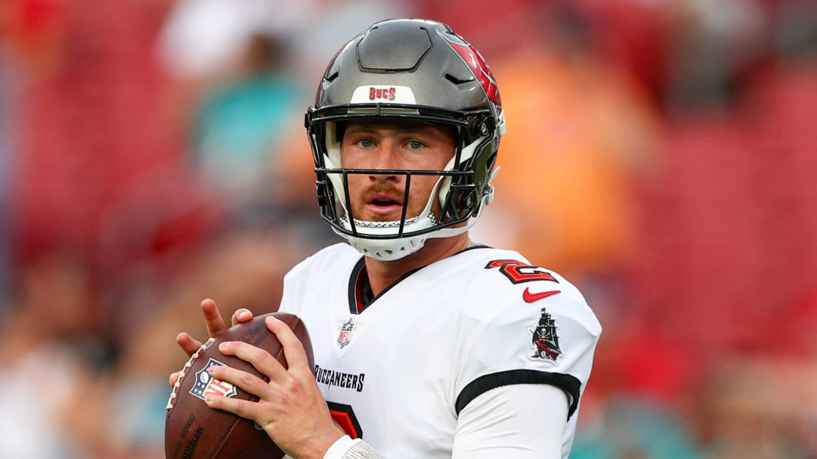 Report: Bucs' QB competition to go 'well into training camp'