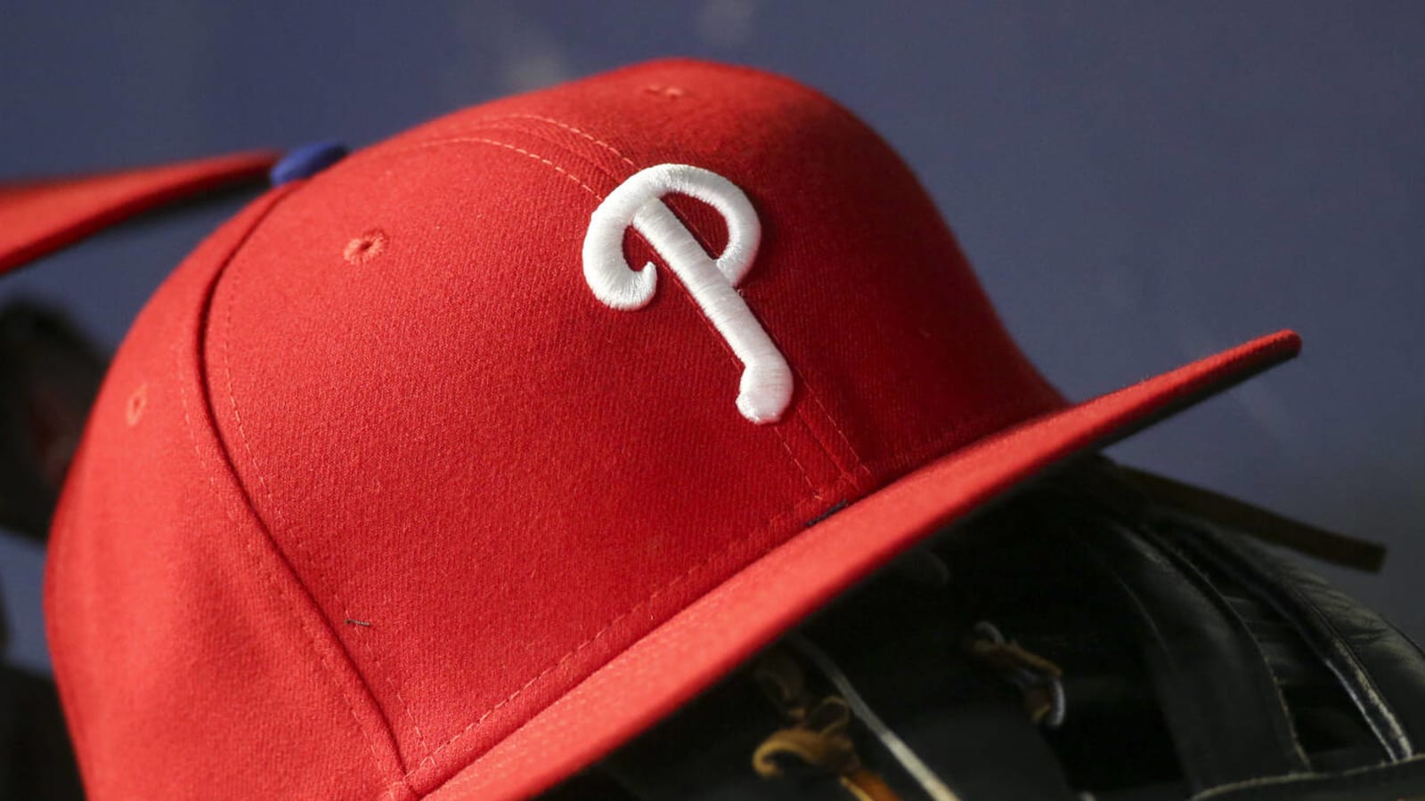 Phillies interested in right-handed hitting outfielders