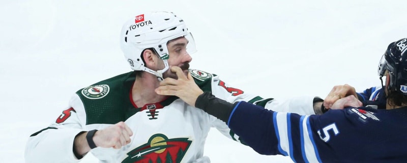 Watch: Wild's Jake Middleton drops Jets' 6-foot-7 Logan Stanley like a redwood pine