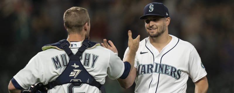 Mariners players feel 'betrayed' after team trades Kendall