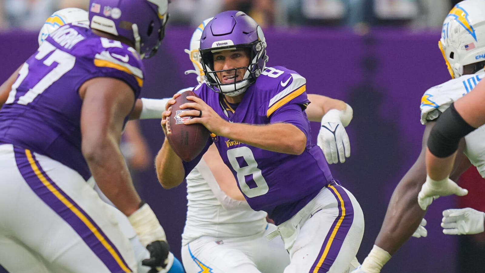 Insider shares if Vikings' Kirk Cousins could replace Zach Wilson