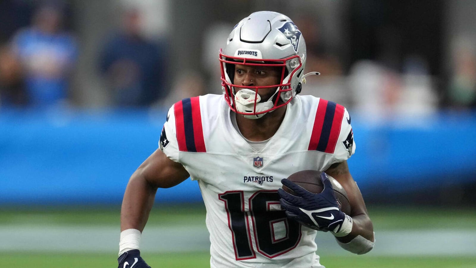 Patriots use second-round RFA tender on WR Jakobi Meyers