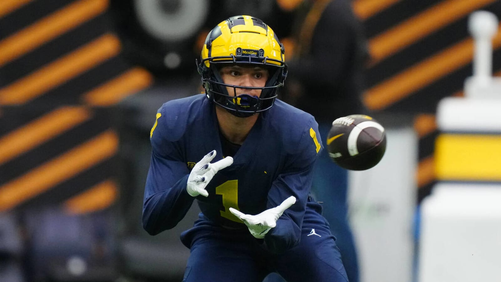 Watch: Michigan WR Roman Wilson an early star at Senior Bowl