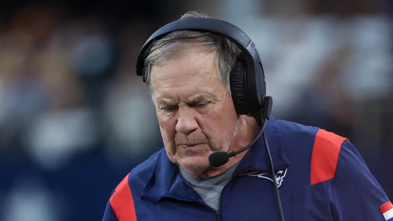 Belichick was roasted over this decision in blowout loss