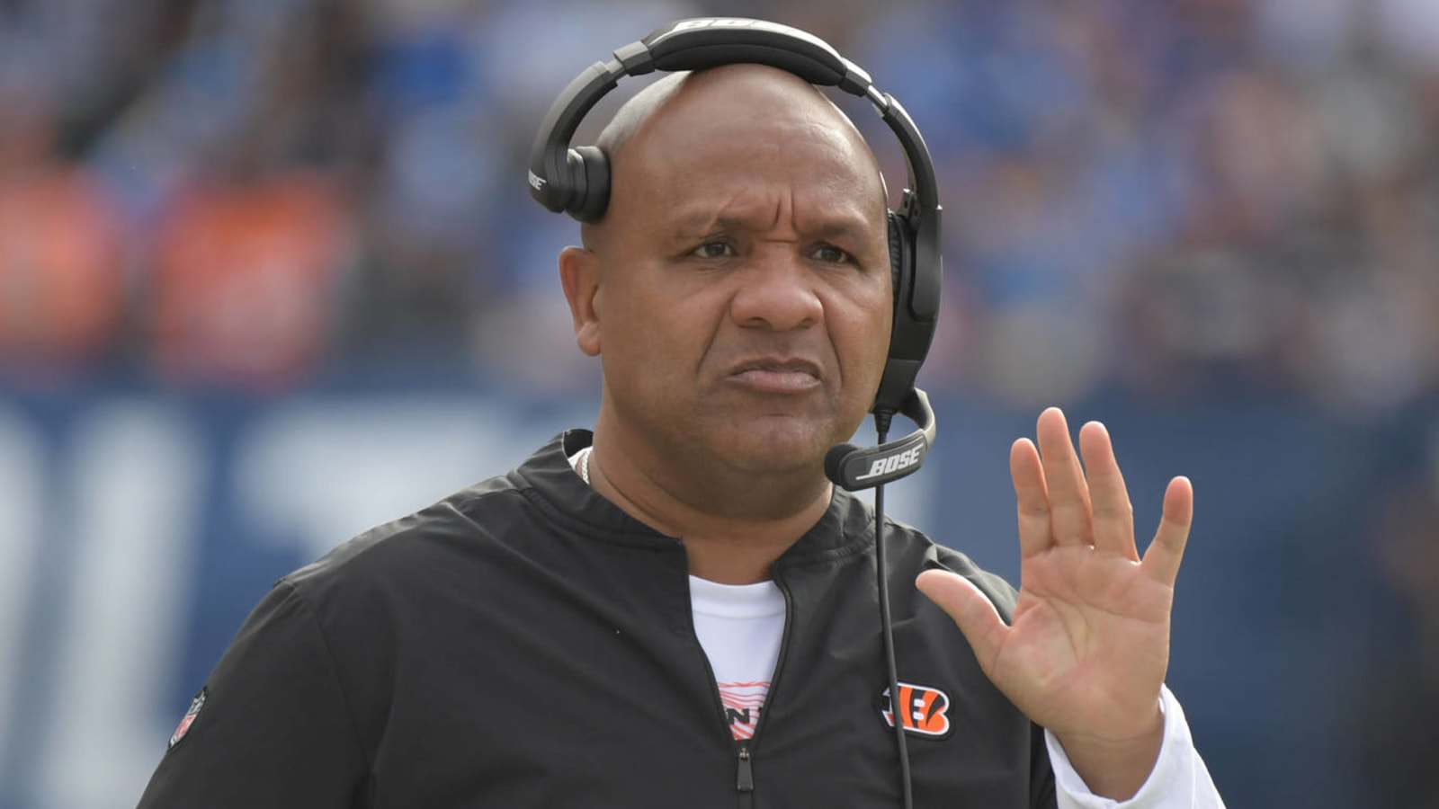 Hue Jackson implies Browns paid him to lose games