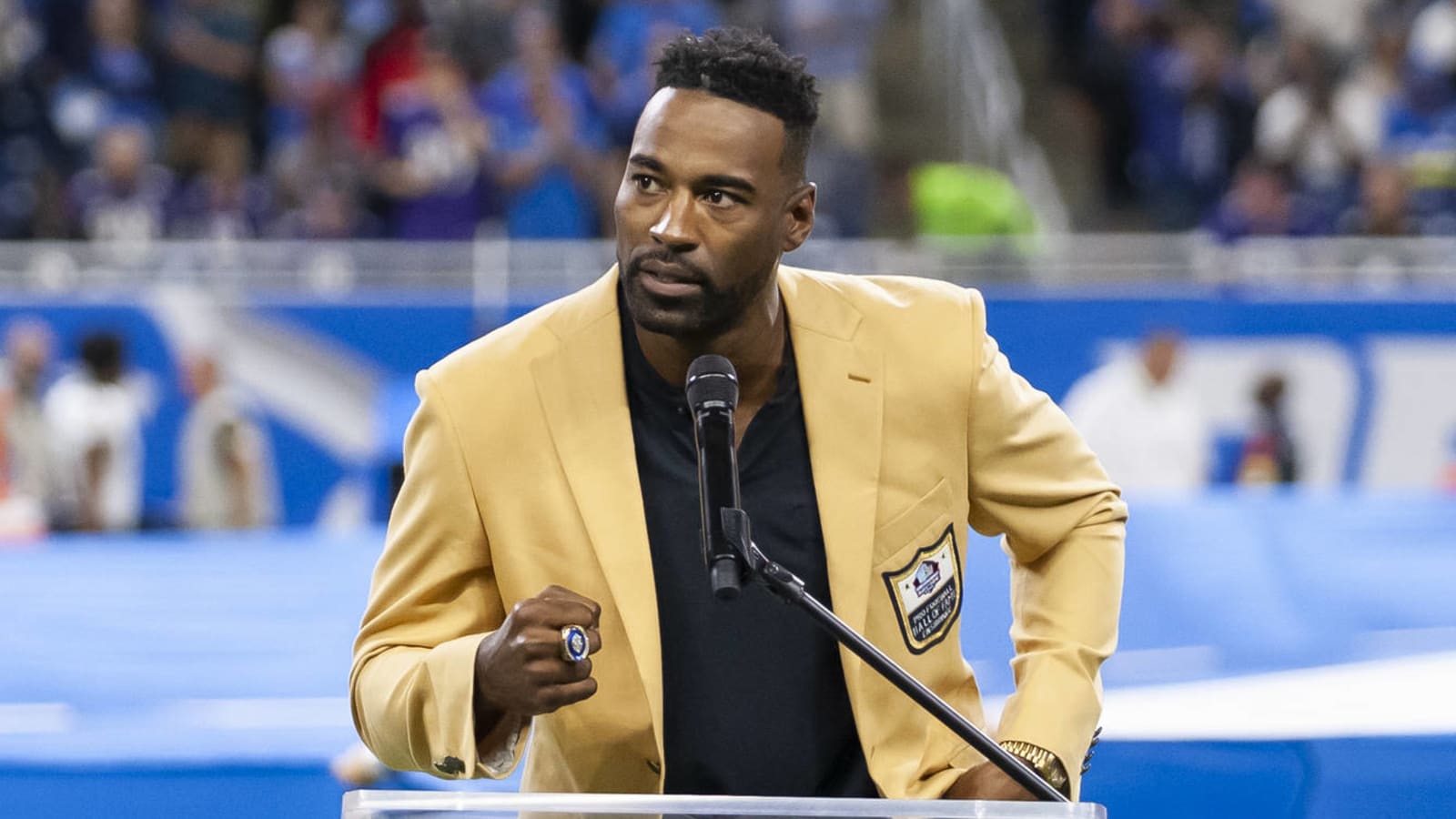 Calvin Johnson appears to have buried hatchet with Lions