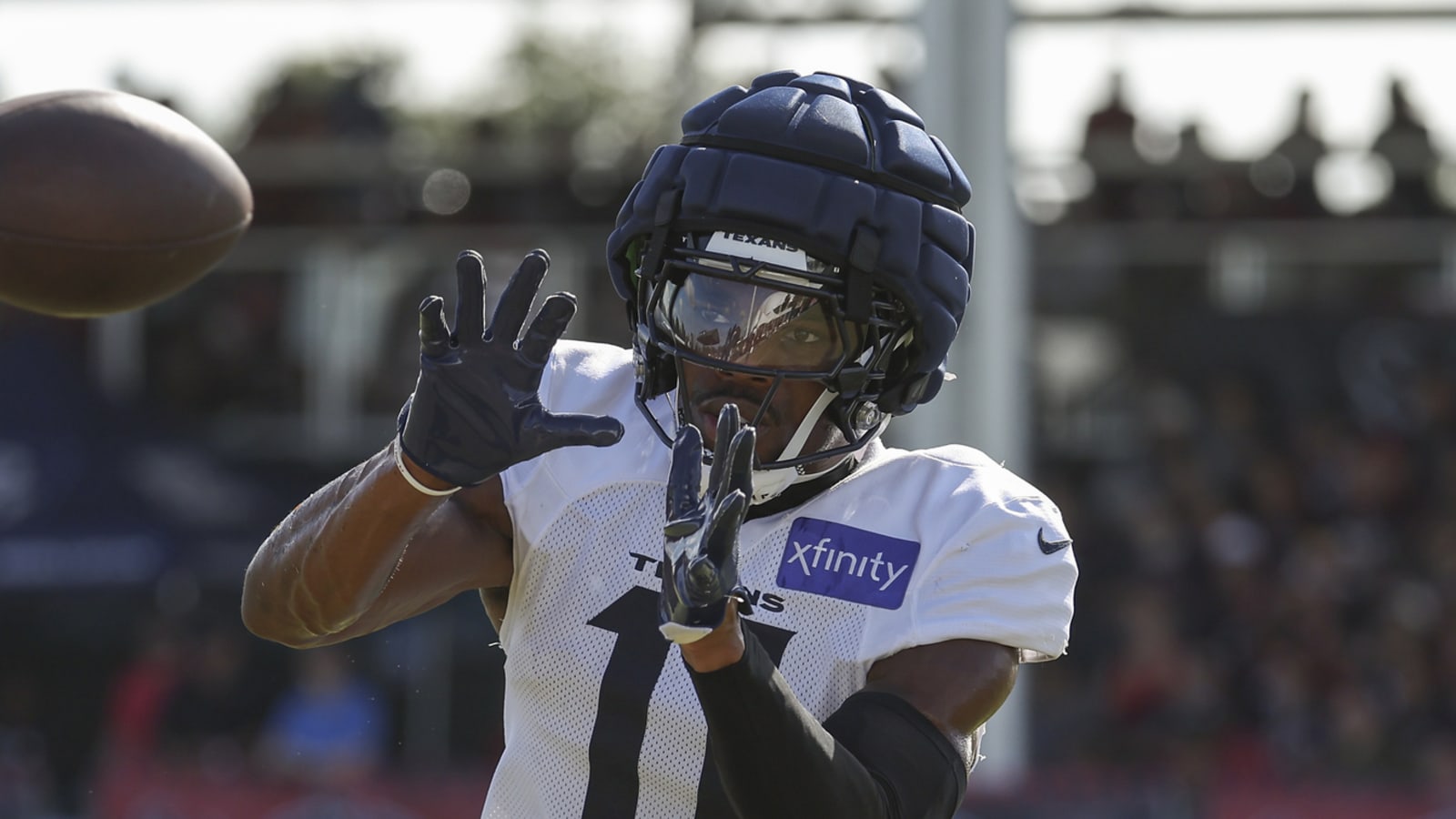 Texans place former No. 3 overall pick on IR, sign DE from practice squad