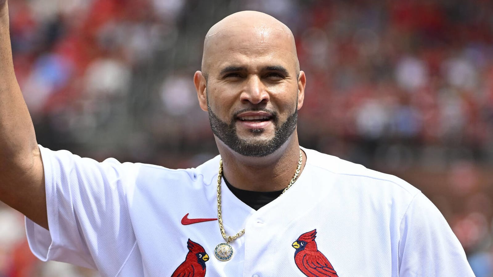 Pujols hits pinch-hit grand slam to reach 690 career HRs