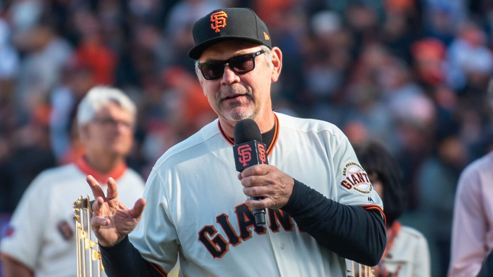 Rangers hire Bruce Bochy as next manager to replace Chris Woodward