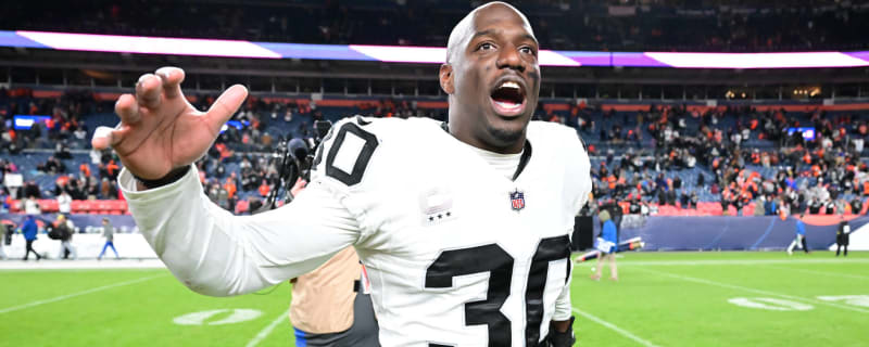 Only one Raiders player among top 24 NFL jerseys sold since April - Silver  And Black Pride