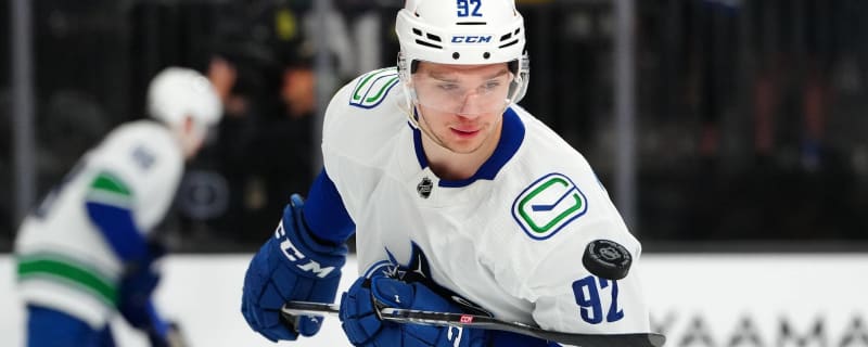 The Canucks reuniting the Podkolzin/Pettersson duo is worth a playoff shot