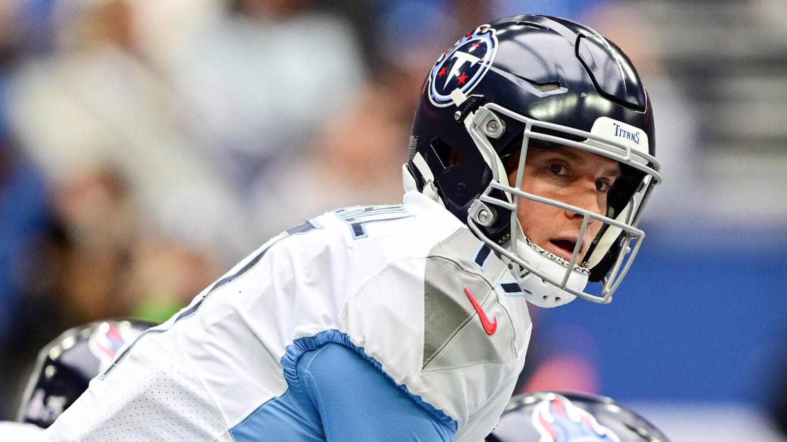 Titans QB Ryan Tannehill leaves game with ankle injury