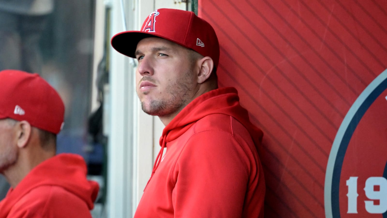  Mike Trout Undergoes Successful Knee Surgery