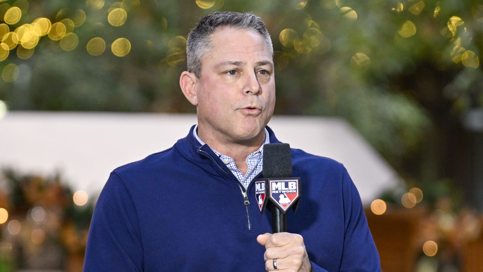 Royals GM discusses team's offseason pursuits, outfield mix